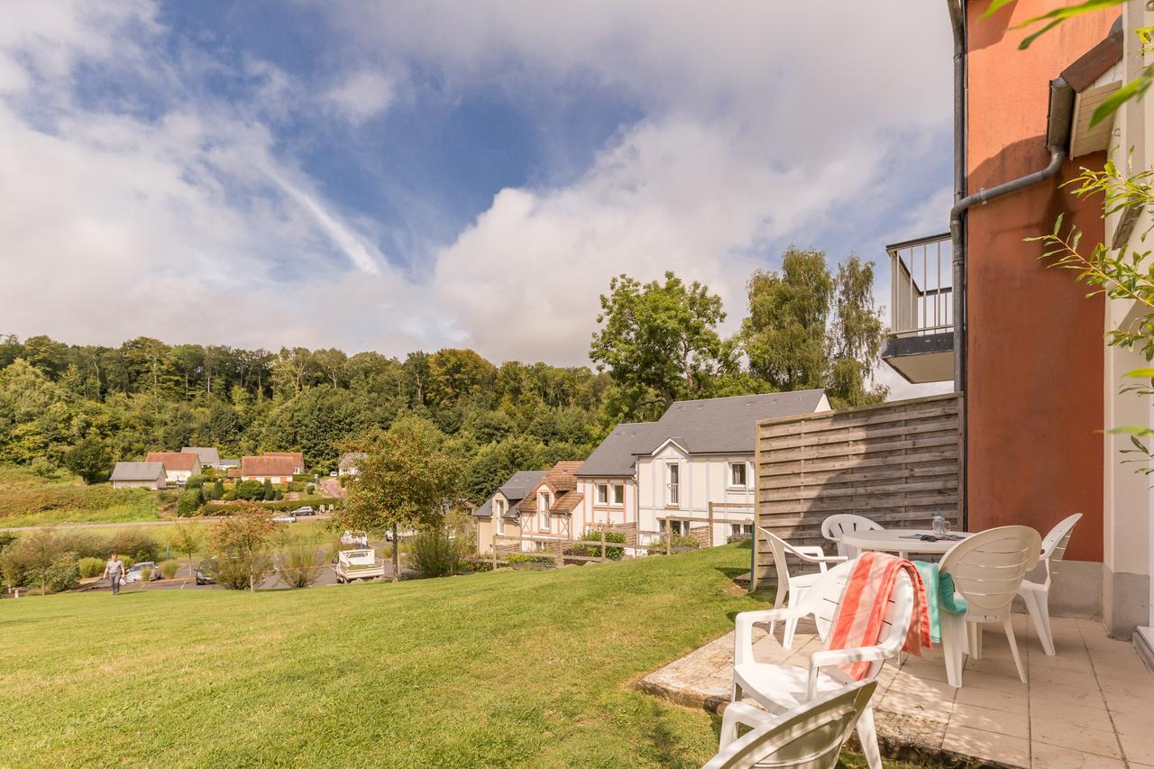 Village Pierre & Vacances Normandy Garden ブランヴィル エクステリア 写真